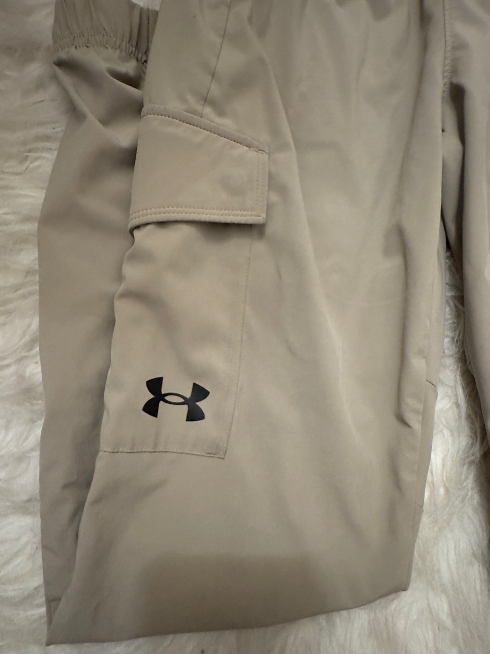 (2 pair) Under Armour Tan Cargo Jogger Pants size: Youth (L) - Picture 4 of 8